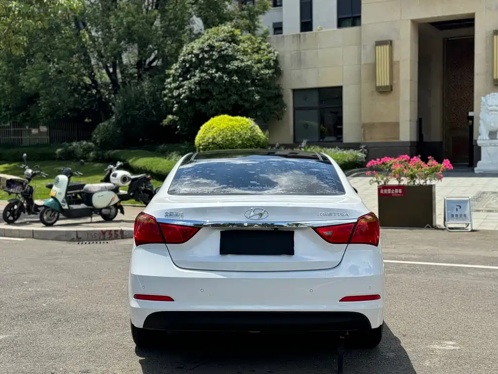 Hyundai Mistra — миниатюра 16
