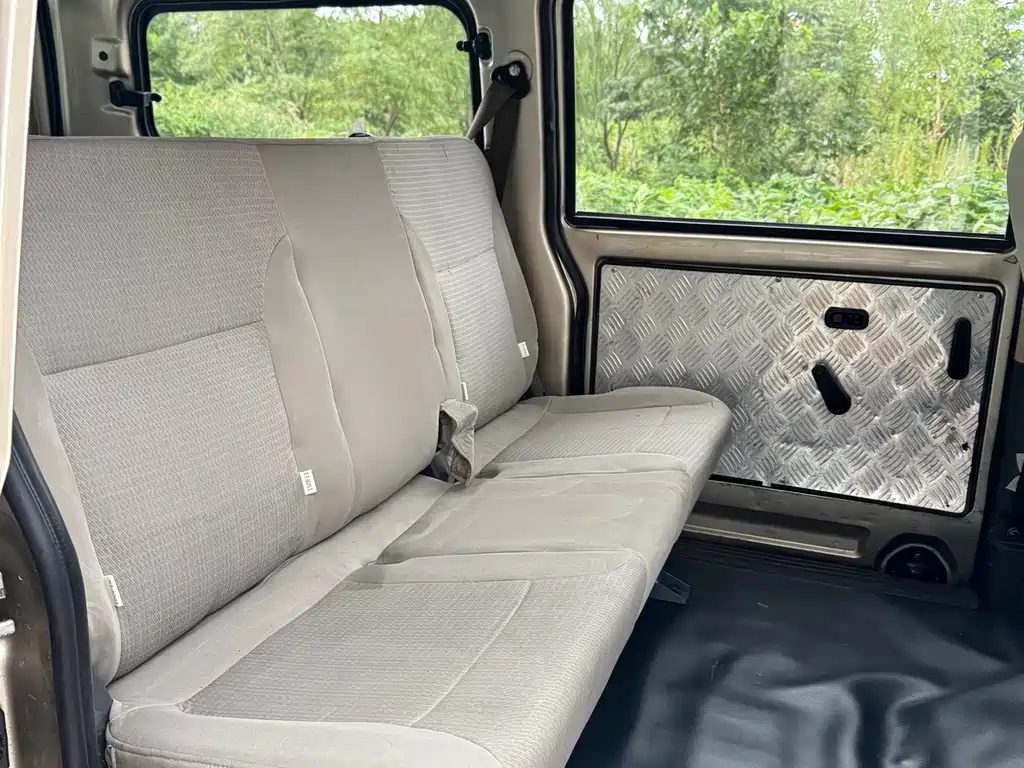 Wuling Rongguang S — миниатюра 8