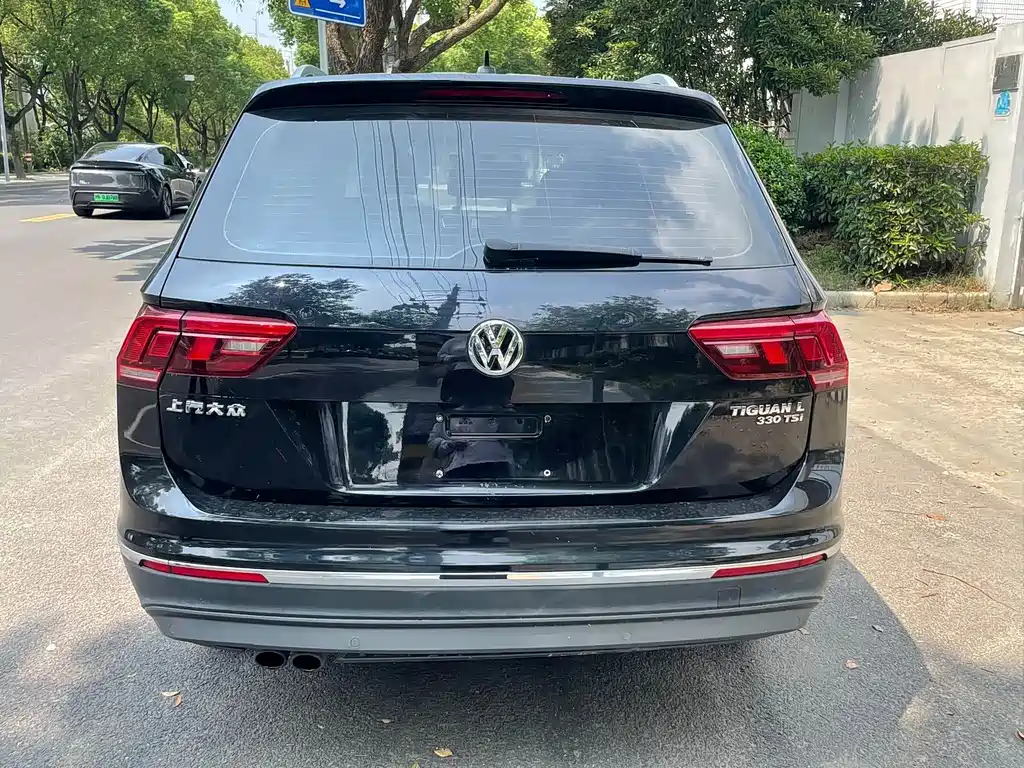 Volkswagen Tiguan L — миниатюра 7