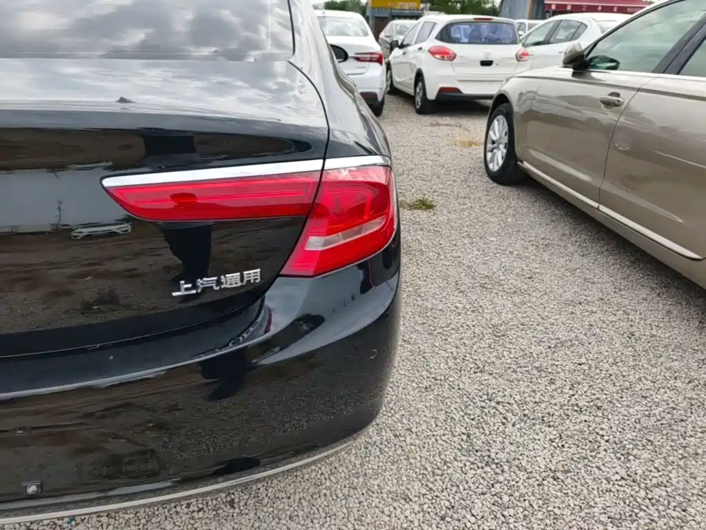 Buick LaCrosse — миниатюра 8