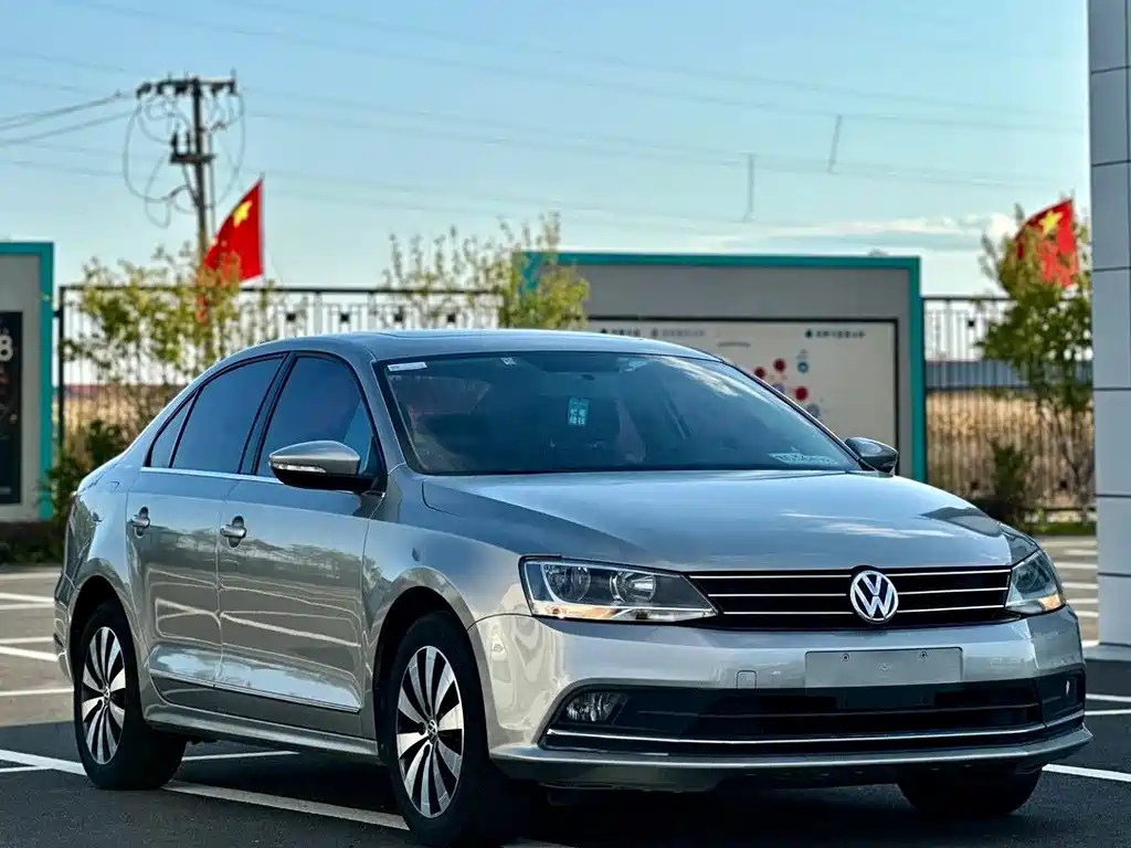 Volkswagen Sagitar — миниатюра 3