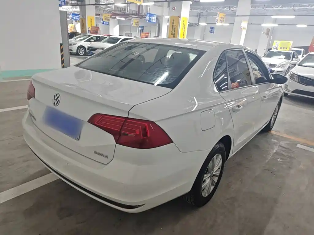 Volkswagen Bora — миниатюра 7