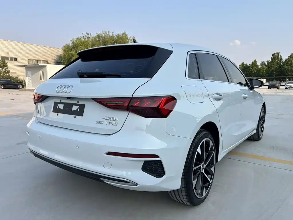 Audi A3 2023 Sportback 35 TFSI Luxury