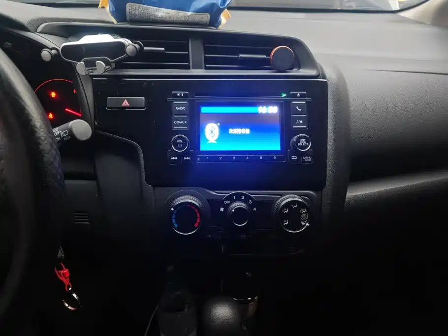 Honda Fit — миниатюра 13