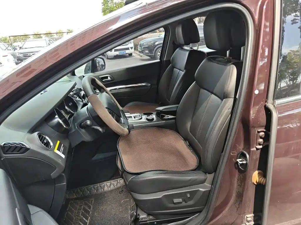 Peugeot 3008 — миниатюра 8