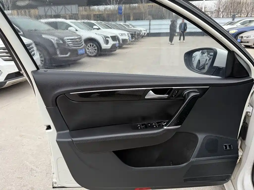 Volkswagen Magotan — миниатюра 3