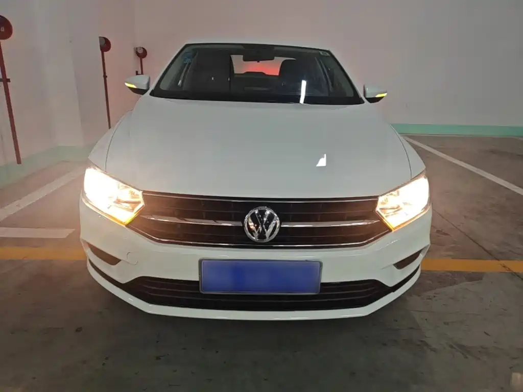 Volkswagen Bora — миниатюра 3