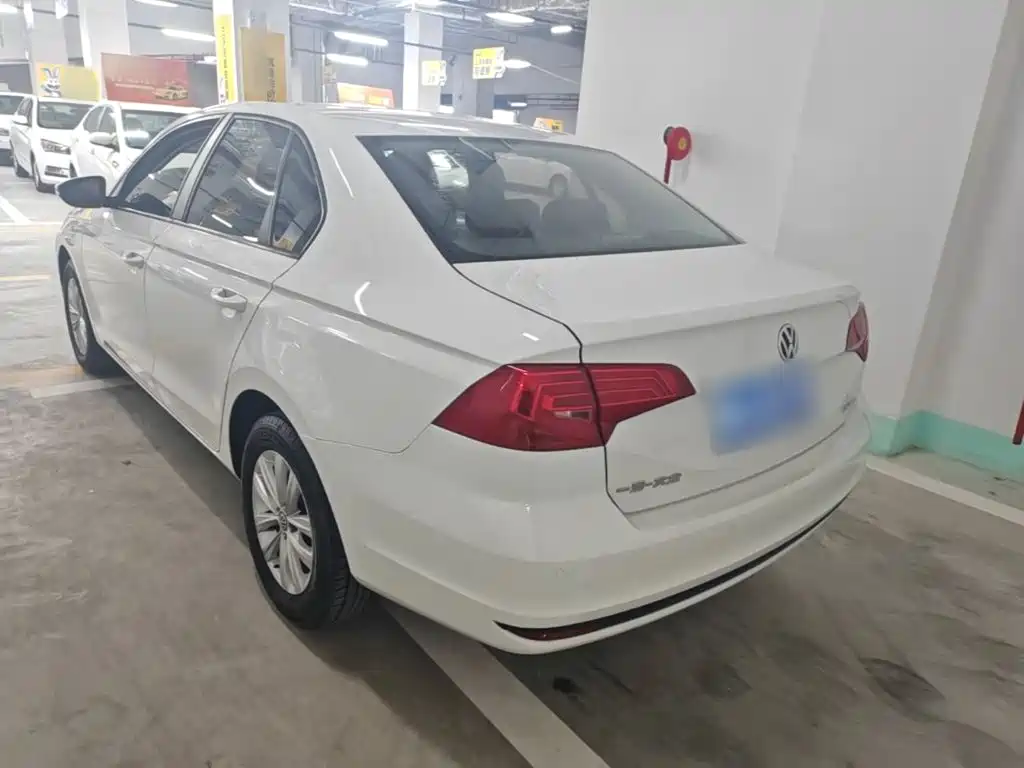 Volkswagen Bora — миниатюра 5