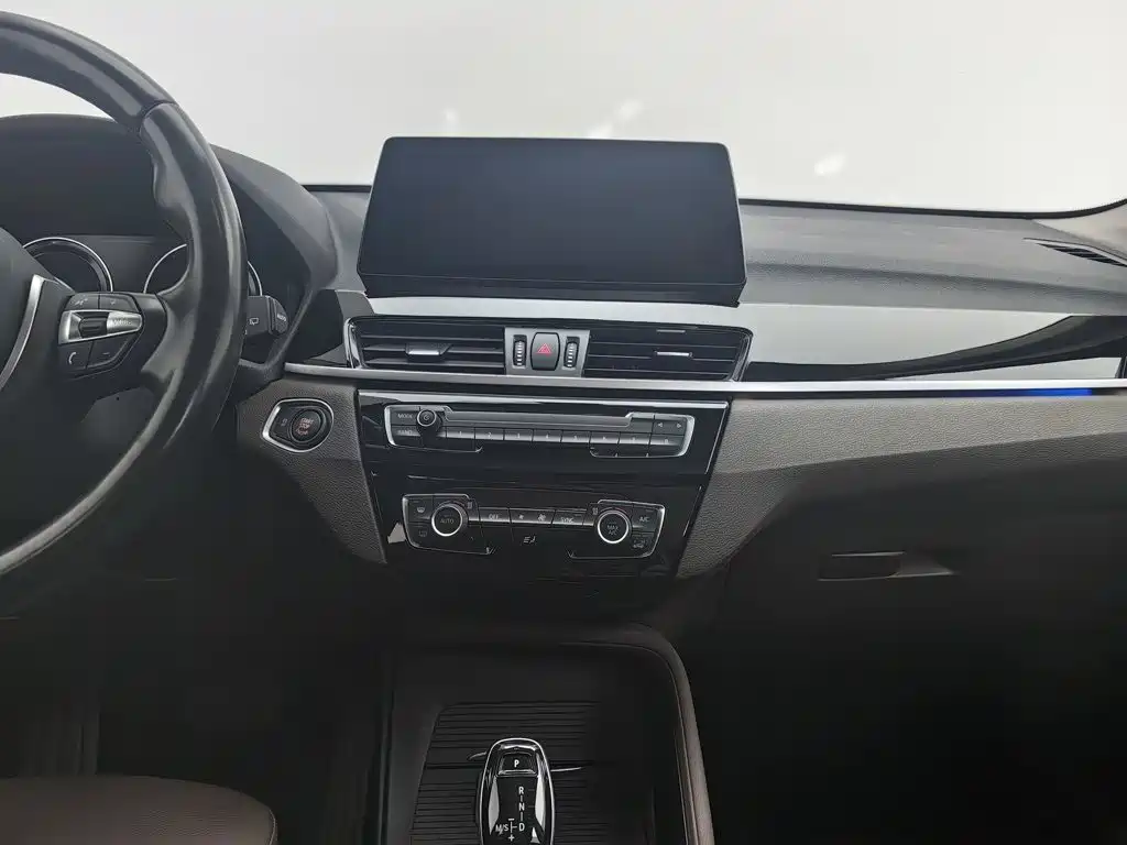 BMW X1 — миниатюра 12