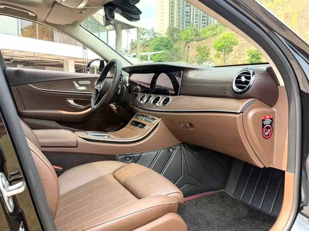 Mercedes-Benz E-Class E 2021 E 260 L Sport