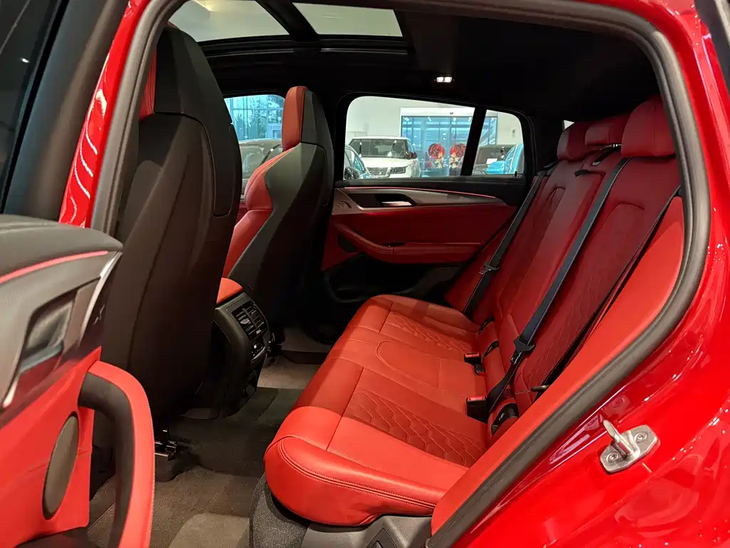BMW X4 M — миниатюра 13