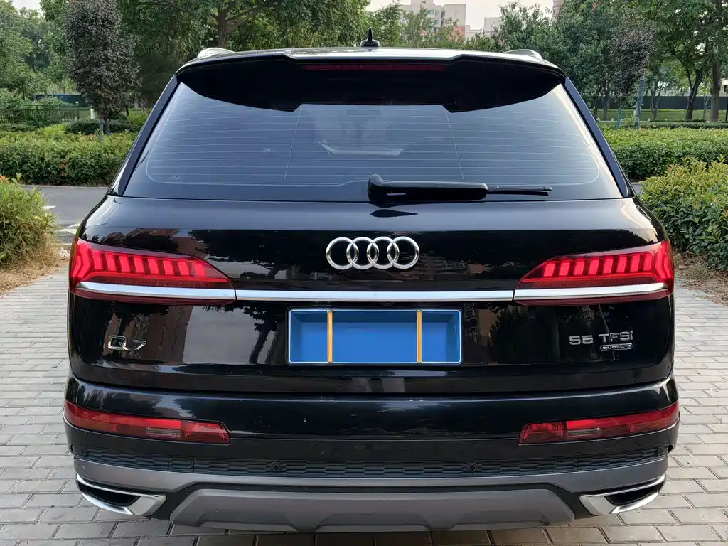 Audi Q7 2021 55 TFSI quattro S line Sport