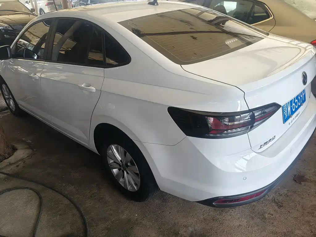 Volkswagen Lavida — миниатюра 14