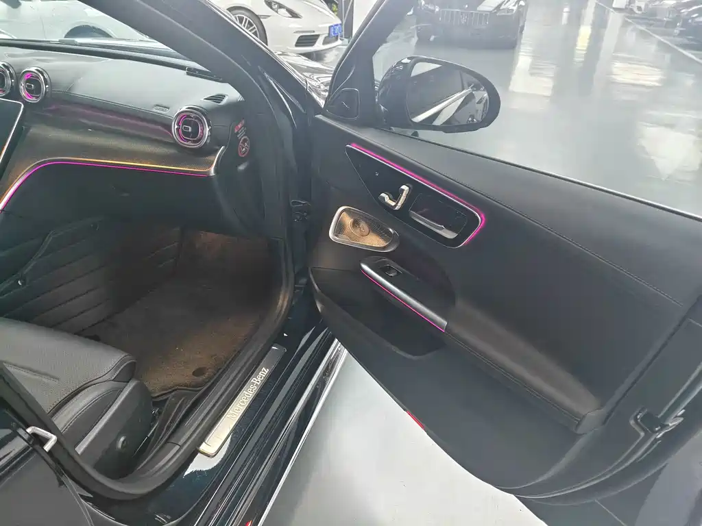 Mercedes-Benz C-Class — миниатюра 22