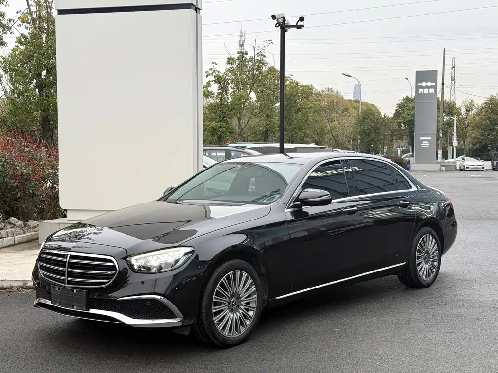 Mercedes-Benz E-Class 2020