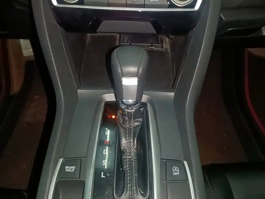 Honda Civic — миниатюра 14