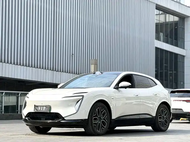 2025 Avatr 07