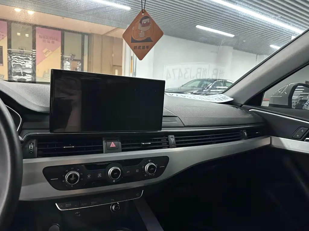 Audi A4L — миниатюра 14