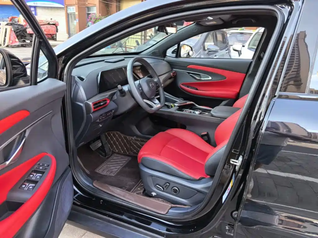 Changan UNI-T — миниатюра 16