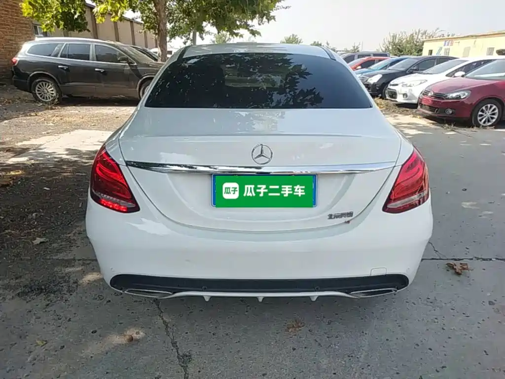 Mercedes-Benz C-Class — миниатюра 6