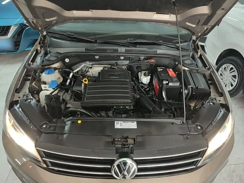 Volkswagen Sagitar — миниатюра 20