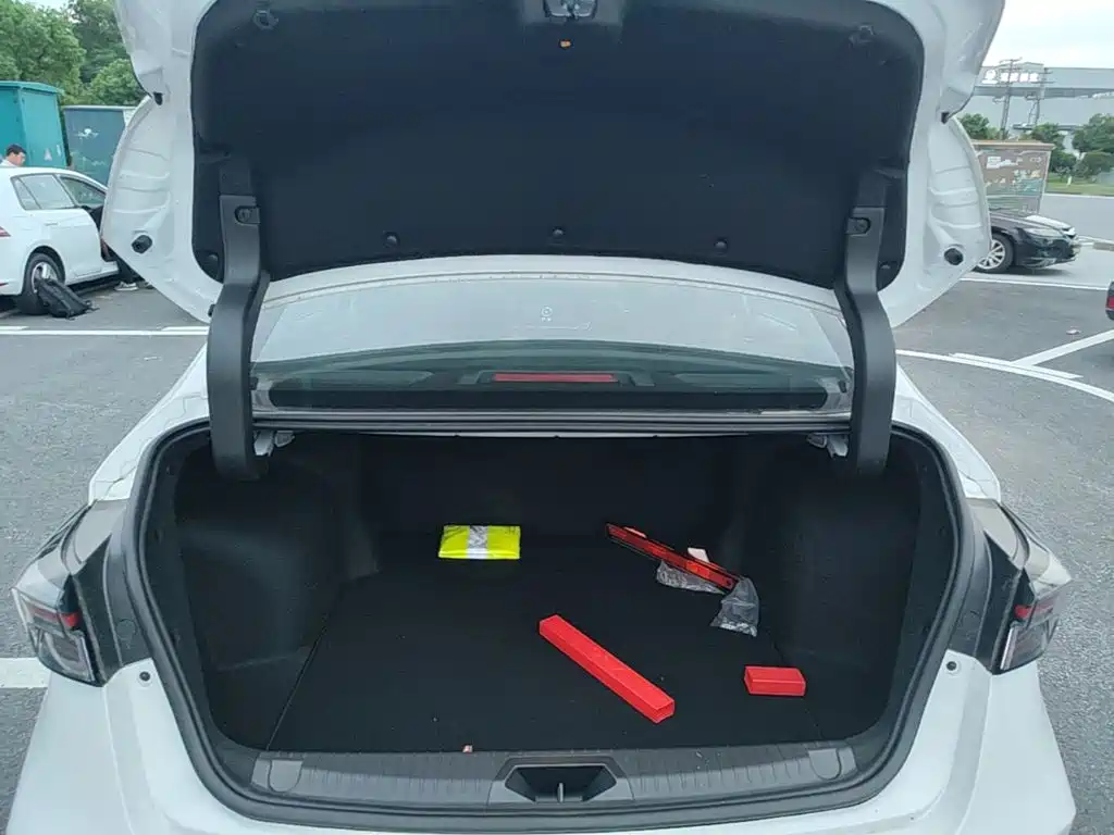 Chery Arrizo 5 PLUS — миниатюра 19