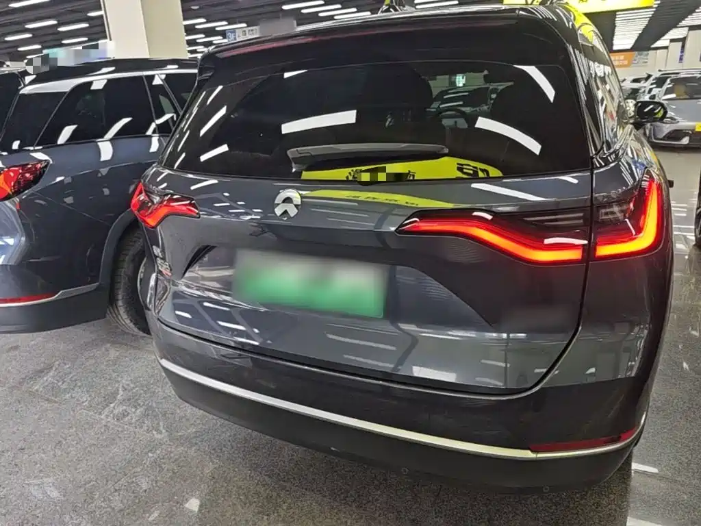 NIO ES8 — миниатюра 6