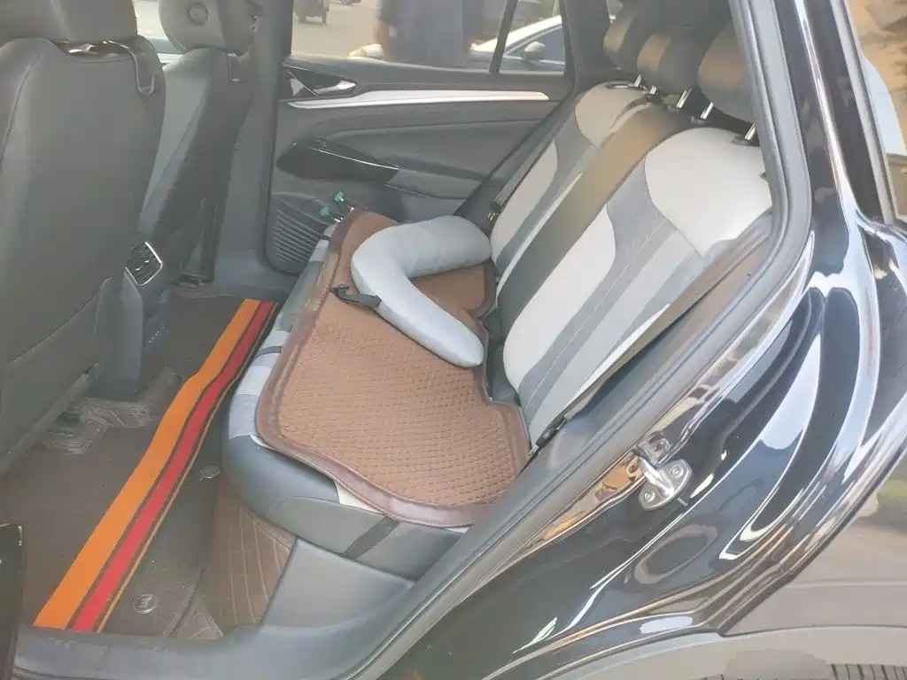 Volkswagen ID.4 Crozz — миниатюра 13