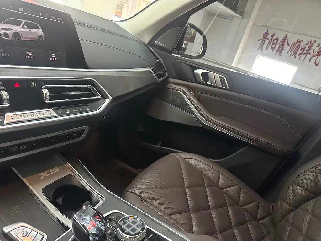 BMW X5 — миниатюра 23