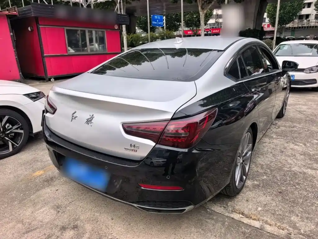 Hongqi Hongqi H5 — миниатюра 7