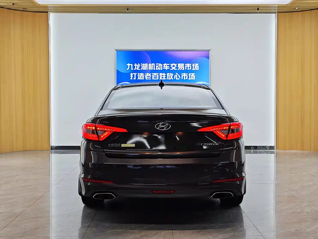Hyundai Sonata — миниатюра 7