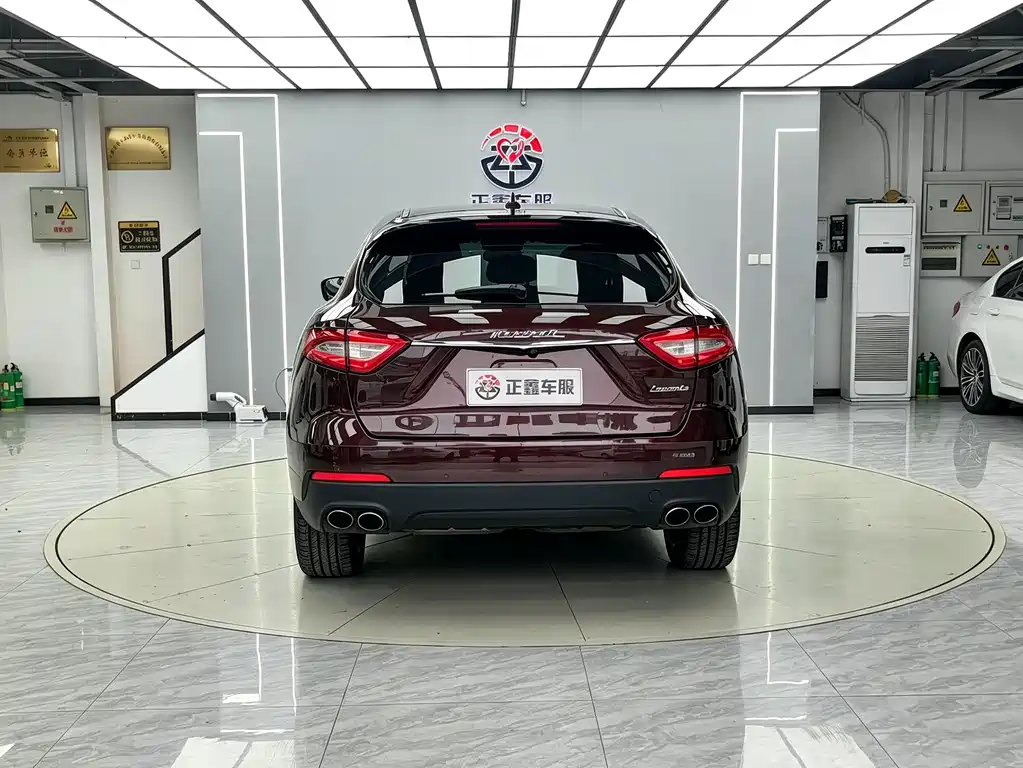 Maserati Levante — миниатюра 15