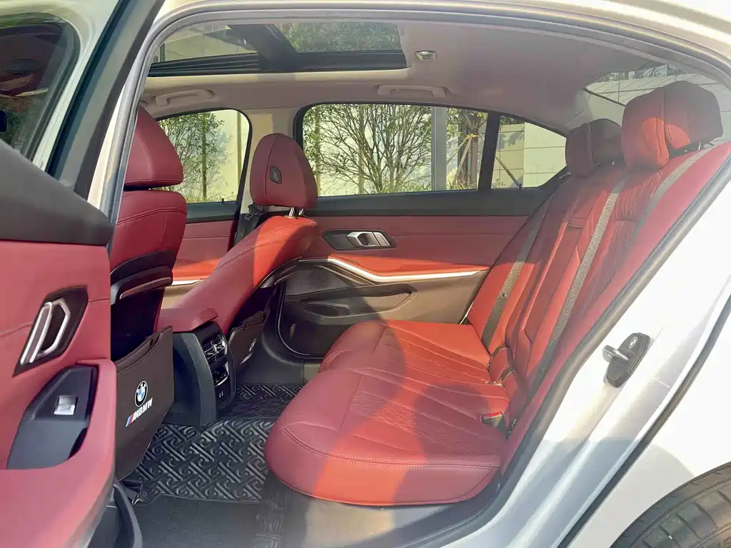 BMW 3 Series — миниатюра 12