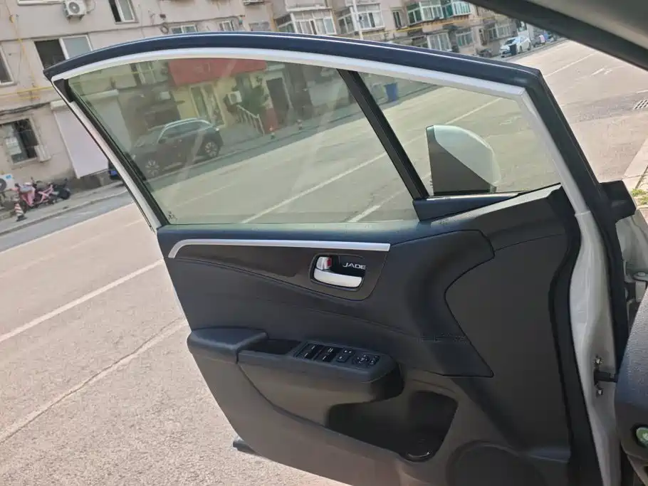 Honda Jade — миниатюра 7