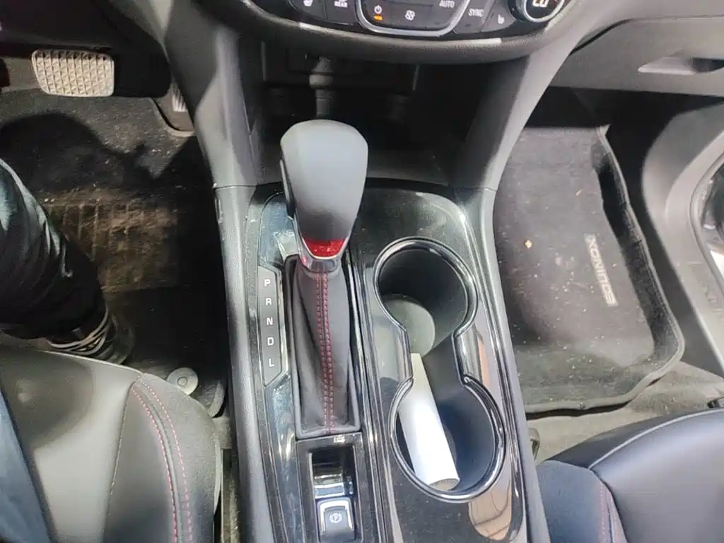 Chevrolet Equinox — миниатюра 14