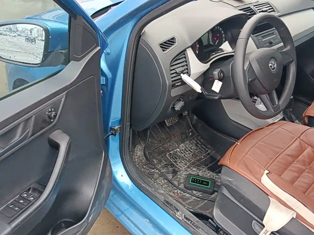 Skoda Fabia — миниатюра 16