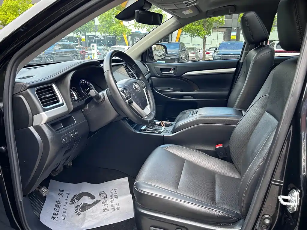 Toyota Highlander — миниатюра 4