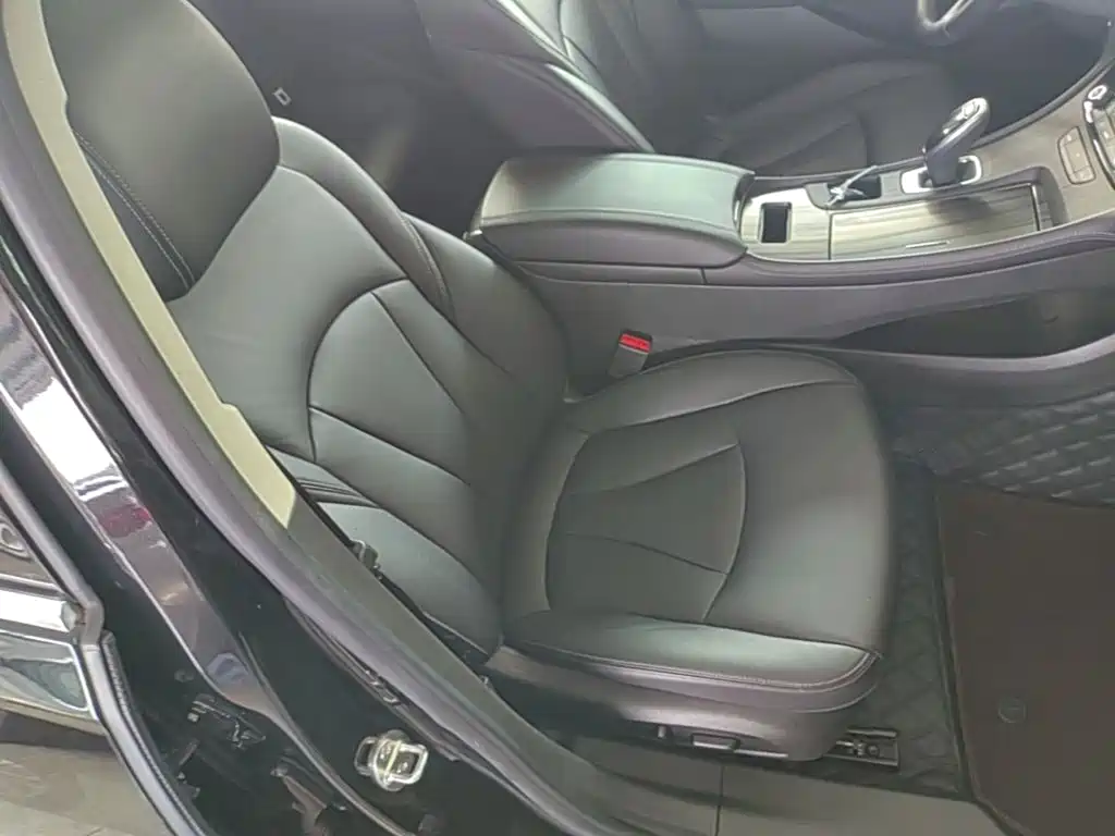 Buick LaCrosse — миниатюра 25
