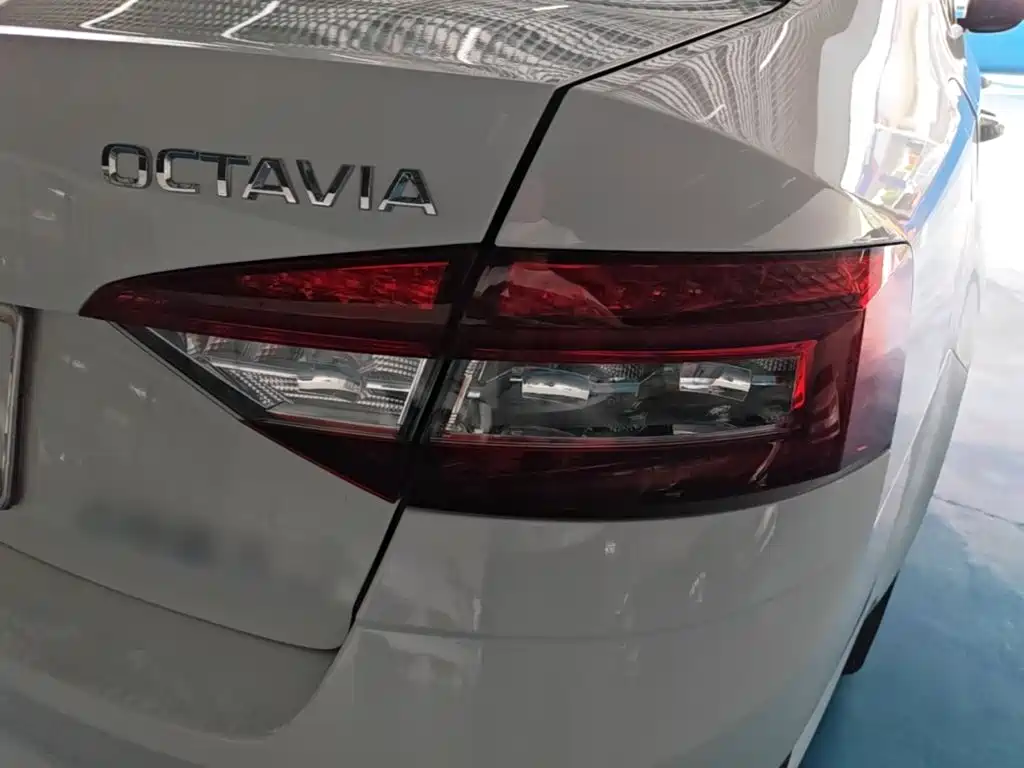 Skoda Octavia — миниатюра 8