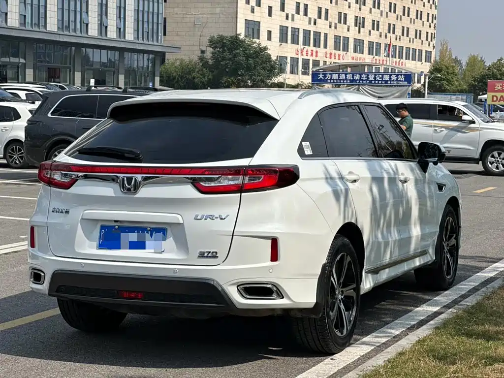 Honda UR-V — миниатюра 4