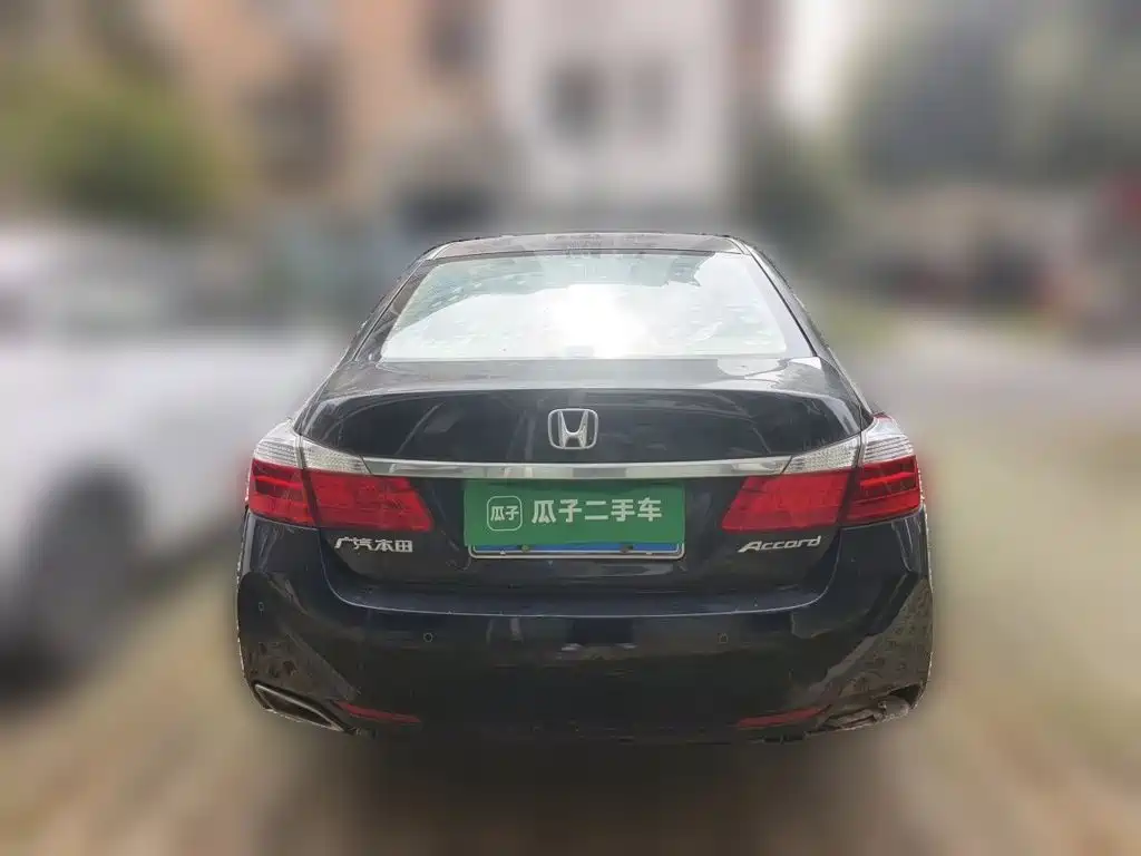Honda Accord — миниатюра 7