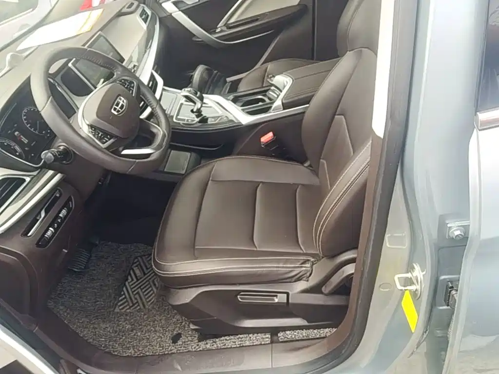 Geely Jia Ji — миниатюра 15