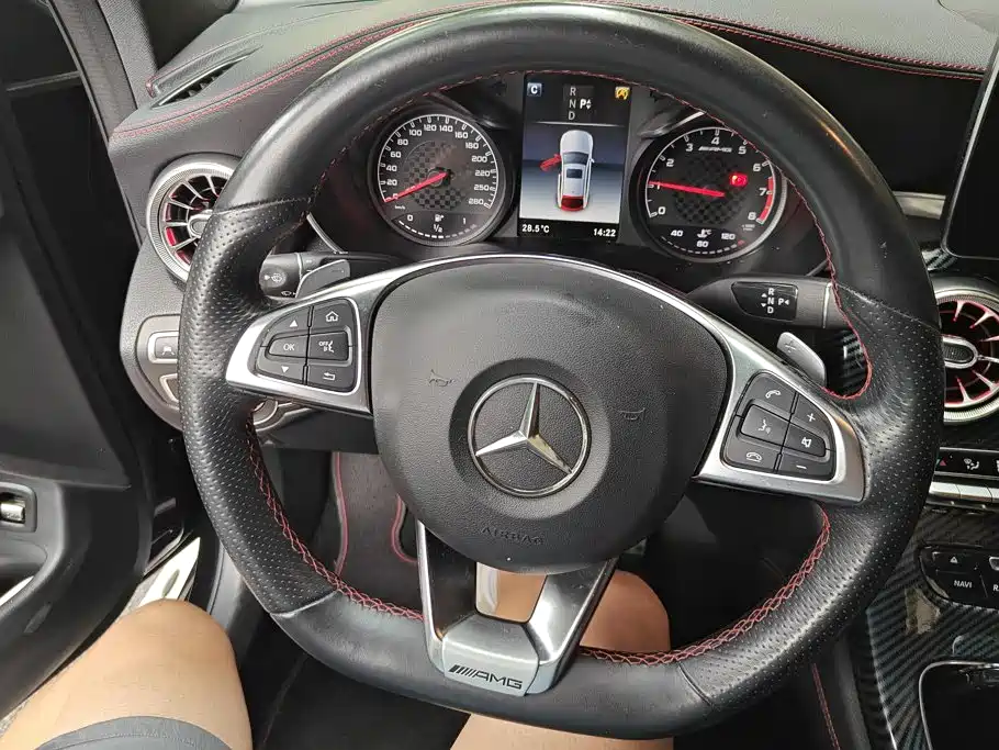 Mercedes-Benz GLC Coupe AMG — миниатюра 15