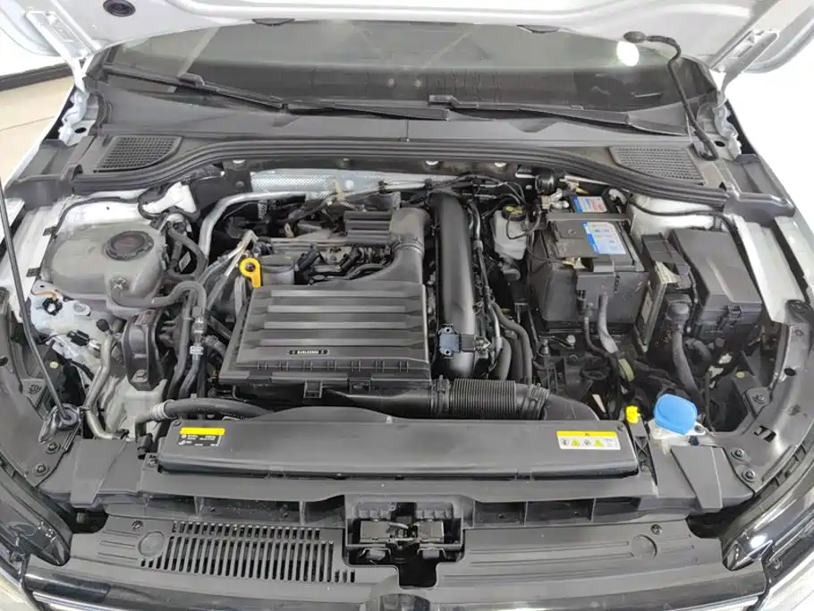 Volkswagen Golf — миниатюра 10