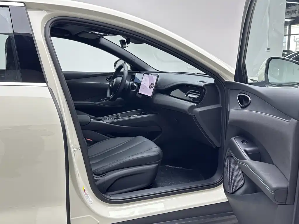 BYD SEAL 06 NEW ENERGY