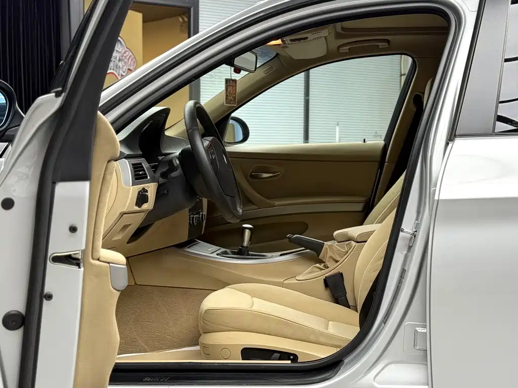 BMW 3 Series (Import) — миниатюра 9