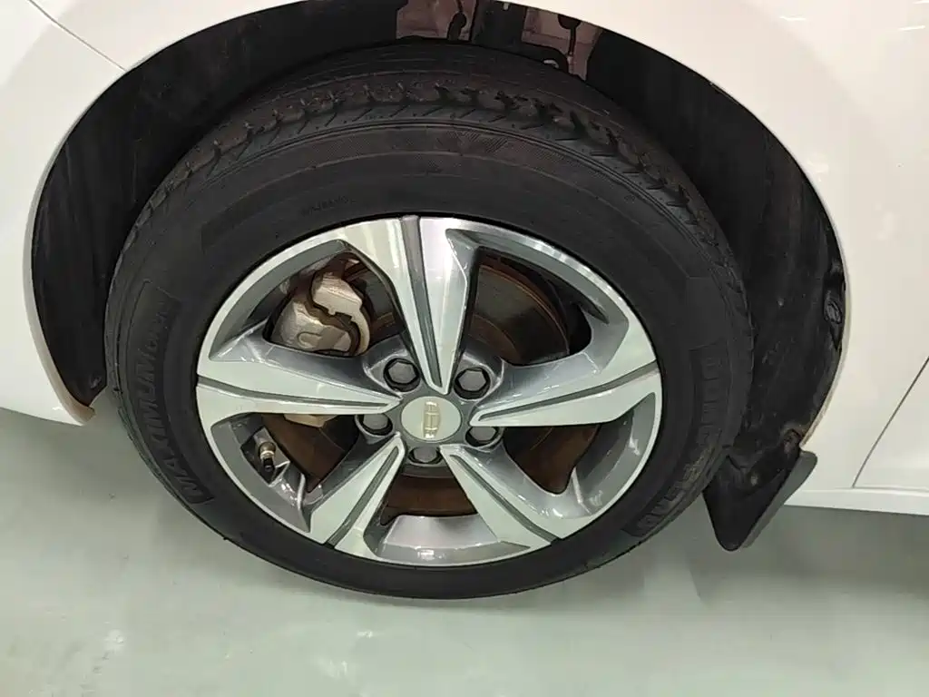 Geely Emgrand GL — миниатюра 23