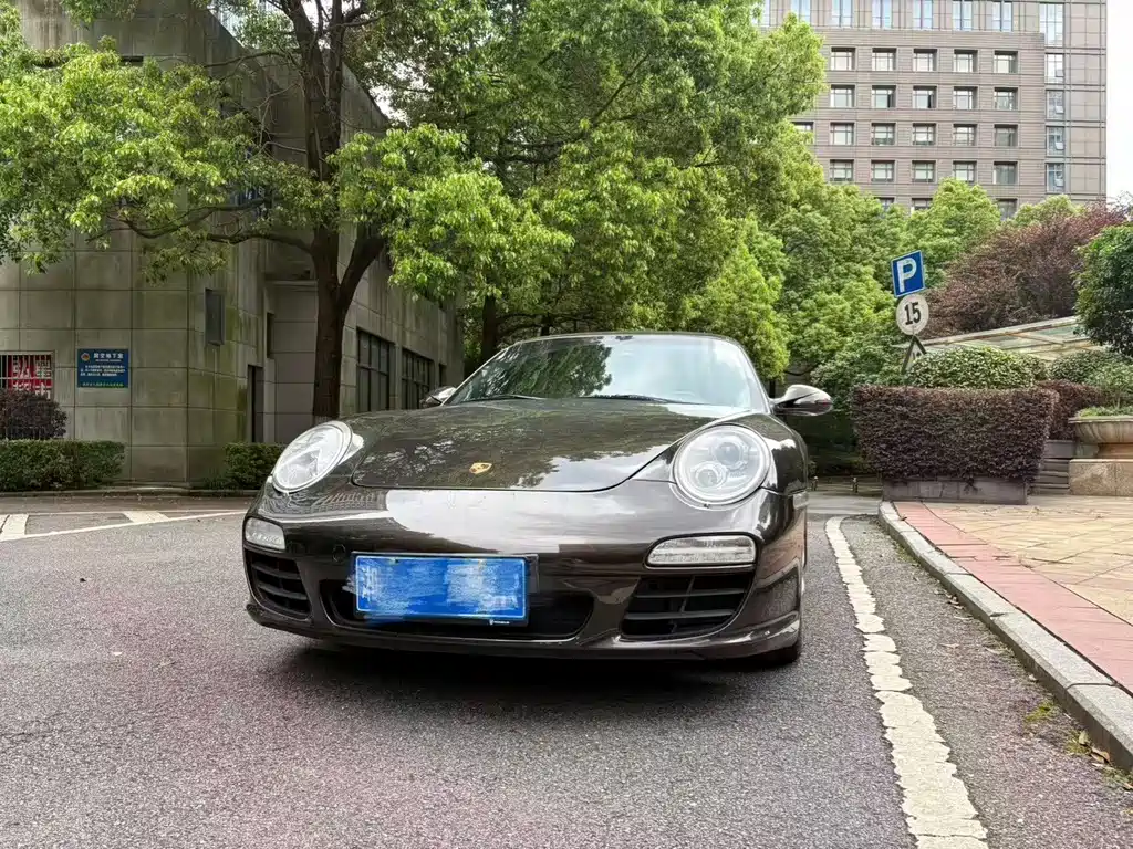 Porsche 911