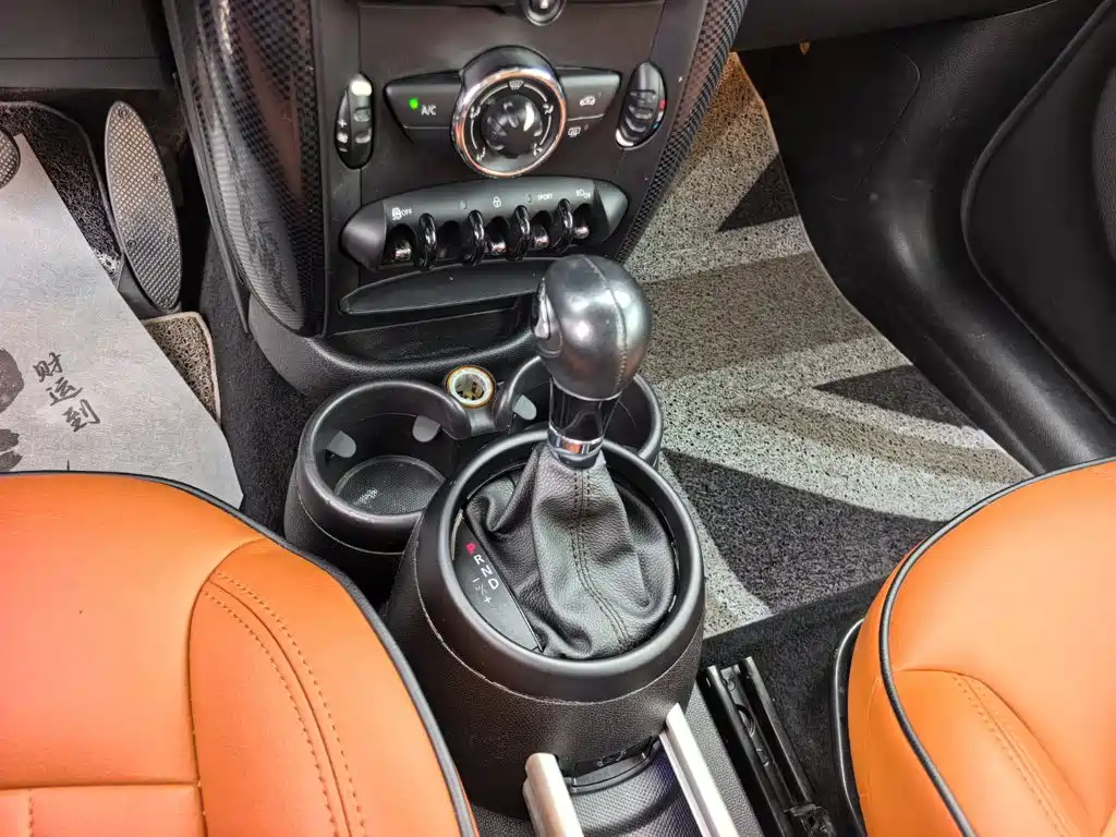 MINI Mini Countryman — миниатюра 17