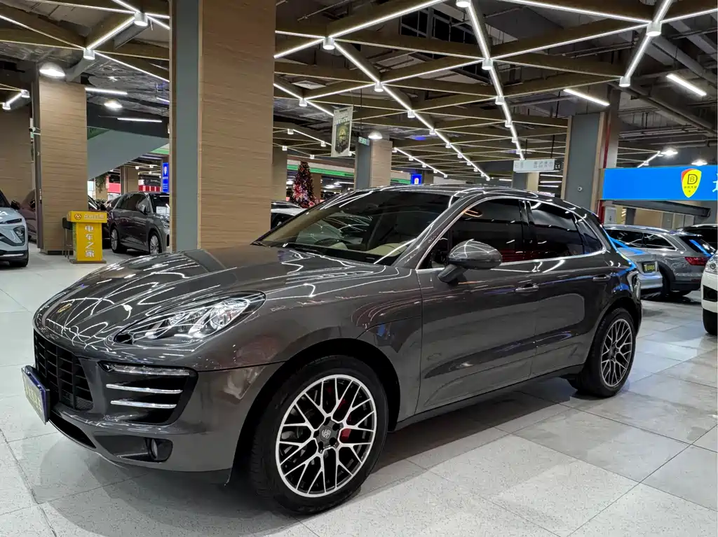 Porsche Macan 2015
